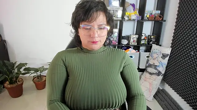 aika-dreams online show from February 23, 12:48 pm