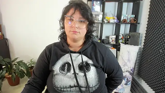 aika-dreams online show from March 20, 11:38 am