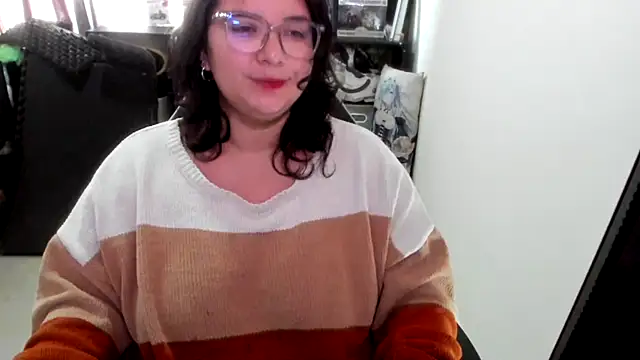 aika-dreams online show from December 22, 1:08 pm