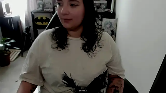 aika-dreams online show from March 30, 1:45 pm