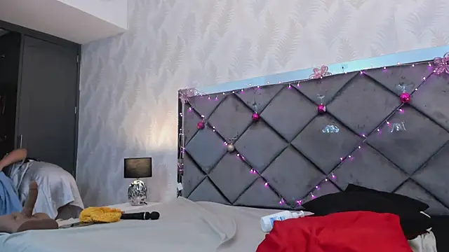 Snapshot of Mayssa_Cute chatting on December 17, 11:38 pm Mayssa Cute online show from December 17, 11:38 pm