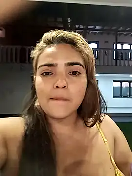 Snapshot of Mayssa_Cute chatting on December 31, 12:43 am Mayssa Cute online show from December 31, 12:43 am