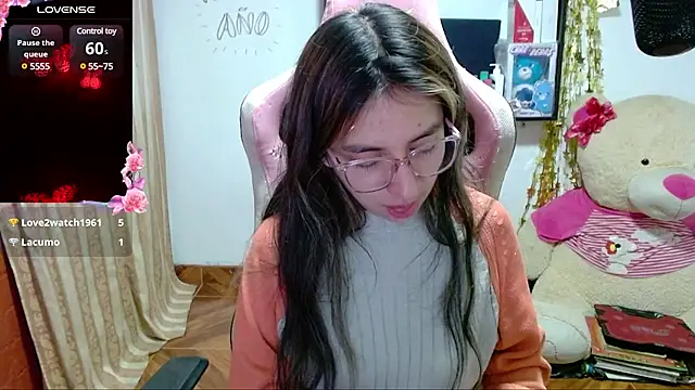 Maggie Fox3 online show from January 15, 2:38 am