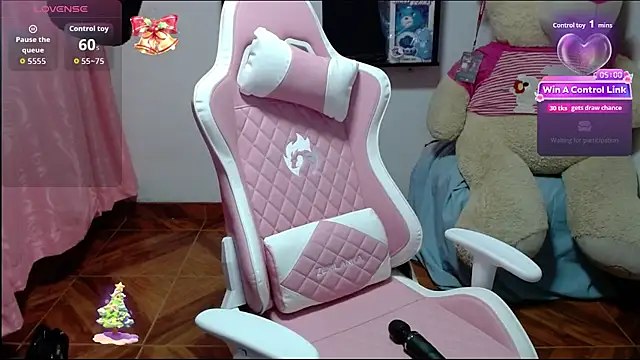 Maggie Fox3 online show from January 17, 2:16 am