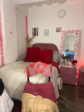 karinacortes online show from May 31, 3:15 am