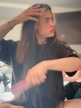 stormytt  online show from January 14, 7:53 pm