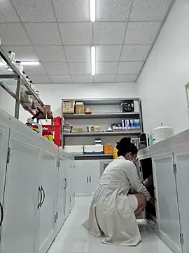 HinaLovely online show from February 9, 2:59 am