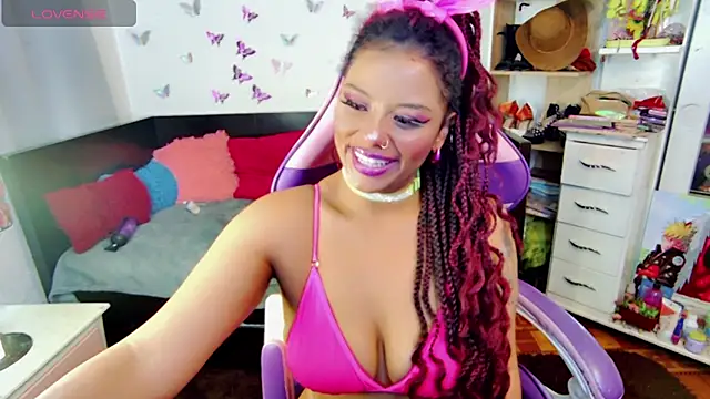 Snapshot of Naasha_ chatting on January 10, 5:13 pm Naasha  online show from January 10, 5:13 pm