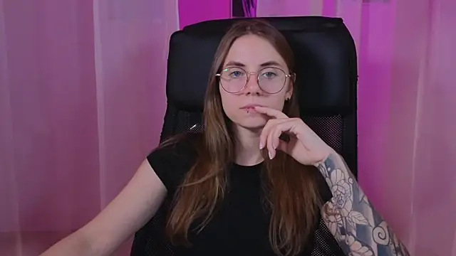  AnnaStark  online show from February 21, 8:27 pm