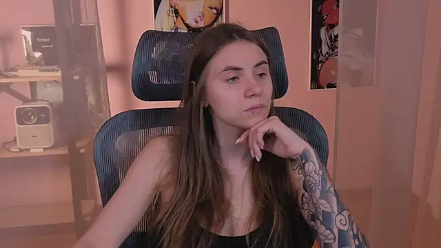  AnnaStark  online show from November 19, 8:20 pm