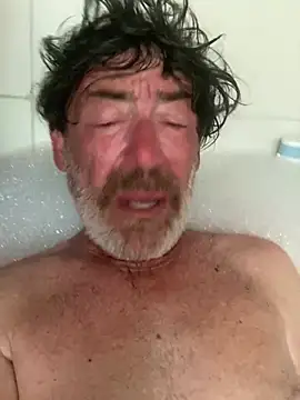 Snapshot of maxximere chatting on July 15, 6:24 pm maxximere online show from July 15, 6:24 pm