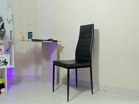 emely garcia online show from February 27, 10:20 pm