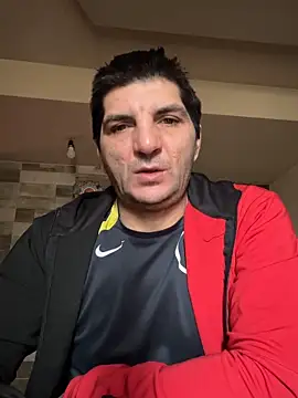 Snapshot of ilievmt84 chatting on March 2, 8:10 am ilievmt84 online show from March 2, 8:10 am