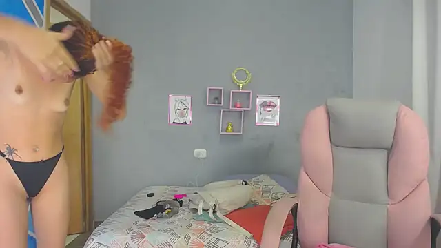 SexyLeilaa online show from December 19, 3:40 am