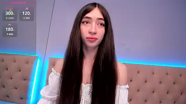 Snapshot of NickieRainer chatting on December 15, 2:16 pm NickieRainer online show from December 15, 2:16 pm