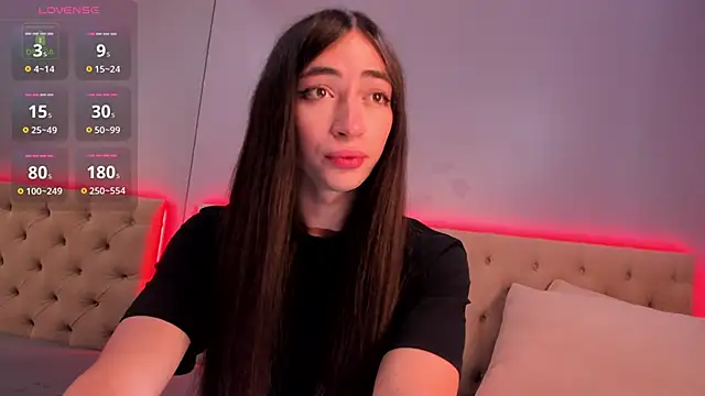 Snapshot of NickieRainer chatting on March 22, 2:03 pm NickieRainer online show from March 22, 2:03 pm