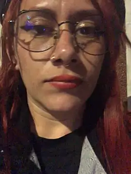 Luna Paris  online show from December 8, 4:57 am