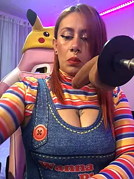 Luna Paris  online show from January 16, 11:37 pm