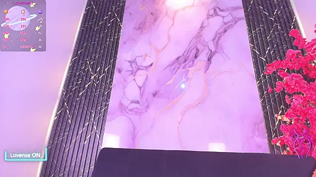 Hanna Evaanss online show from October 20, 8:31 pm