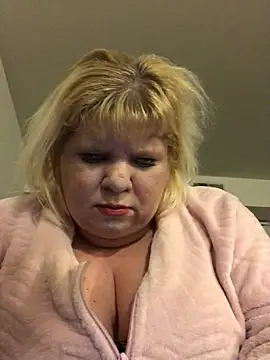 Snapshot of JemJensen30 chatting on March 3, 12:05 pm JemJensen30 online show from March 3, 12:05 pm