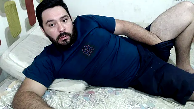 Snapshot of lucasprloco chatting on December 24, 8:16 pm lucasprloco online show from December 24, 8:16 pm