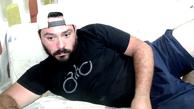 Snapshot of lucasprloco chatting on January 24, 12:09 am lucasprloco online show from January 24, 12:09 am