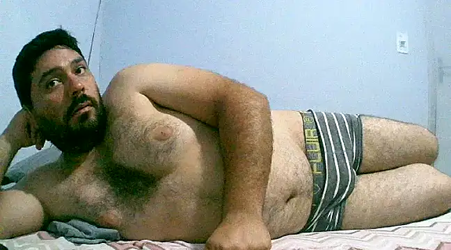 Snapshot of lucasprloco chatting on March 8, 10:34 pm lucasprloco online show from March 8, 10:34 pm