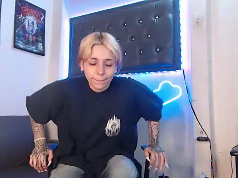 MaryJannes online show from February 27, 11:26 pm