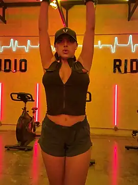 alexademie1 online show from February 14, 4:52 pm