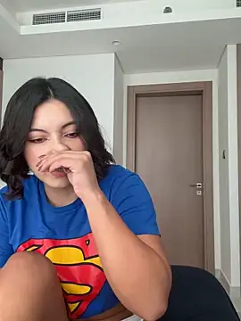 alexademie1 online show from June 20, 1:03 pm