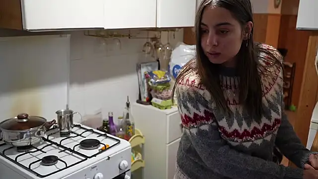 VanessaDoyle online show from November 18, 8:30 am