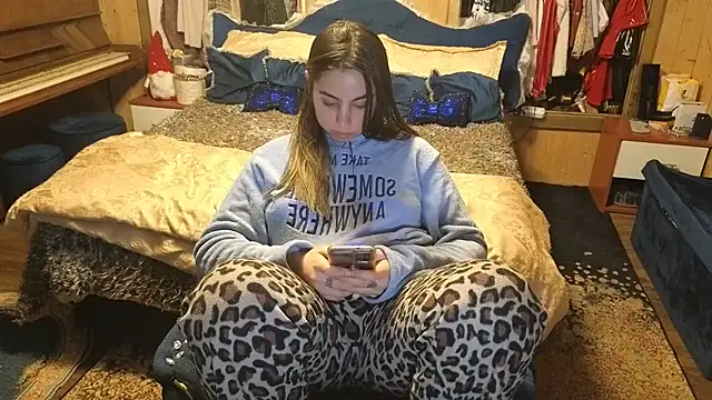 VanessaDoyle online show from December 17, 3:40 pm