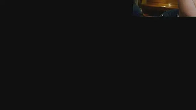Snapshot of VanessaDoyle chatting on July 12, 9:22 am VanessaDoyle online show from July 12, 9:22 am