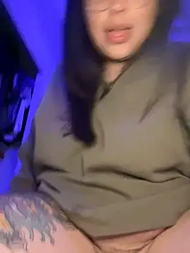 drizzypeach602 online show from March 7, 8:34 am