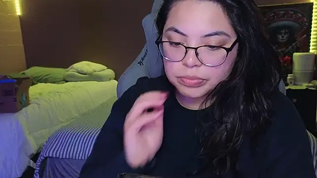 drizzypeach602 online show from October 2, 2:51 am