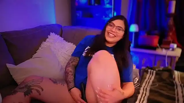 drizzypeach602 online show from April 24, 1:41 am