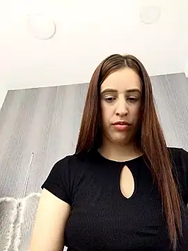 Amira Milker online show from September 18, 1:24 pm