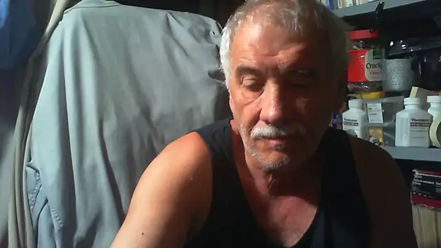 Snapshot of nonnomaturobisex chatting on September 17, 6:59 am nonnomaturobisex online show from September 17, 6:59 am