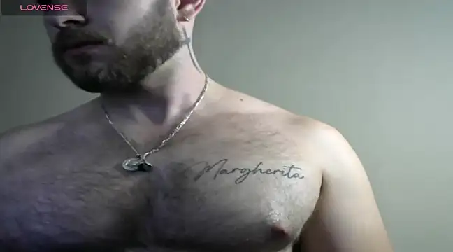 Snapshot of TONY_WHITE_7 chatting on March 18, 1:10 am TONY WHITE 7 online show from March 18, 1:10 am