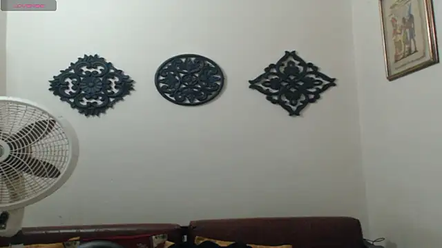 TONY WHITE 7 online show from March 31, 1:07 am