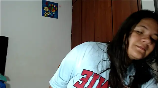 Snapshot of Van3orgasm4me chatting on April 16, 7:42 am Van3orgasm4me online show from April 16, 7:42 am