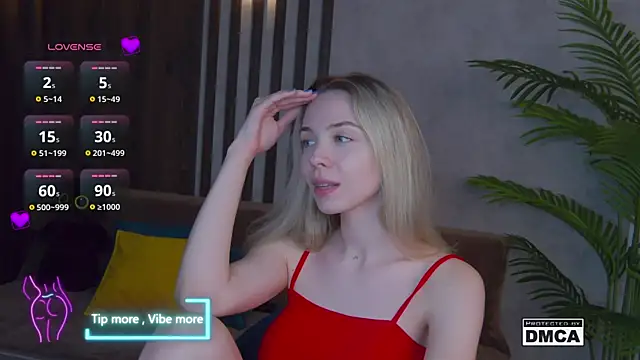 Holl1Would online show from February 12, 10:37 pm