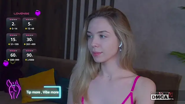 Holl1Would online show from February 23, 6:28 am