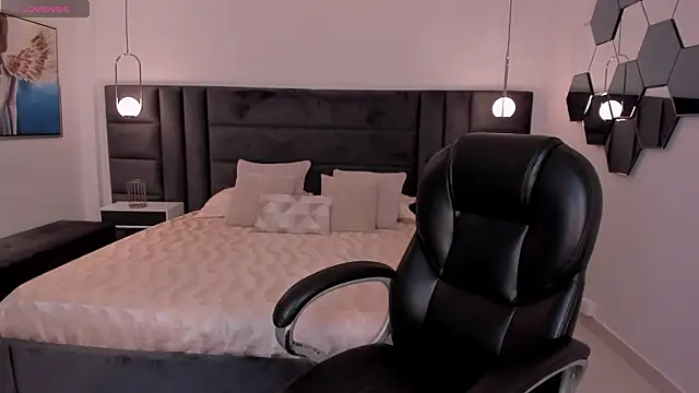 LexieWayne online show from February 17, 7:21 pm