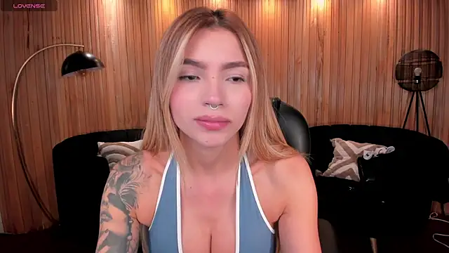 LexieWayne online show from July 10, 6:54 pm