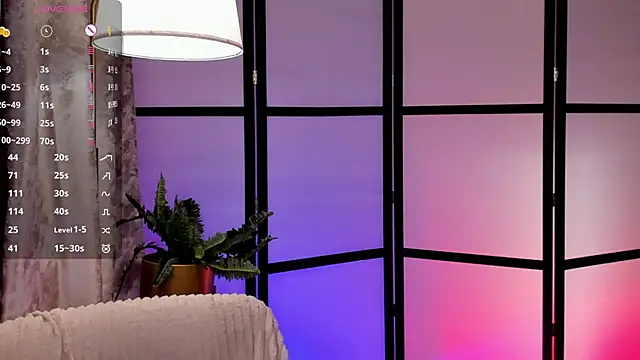 LianaFord online show from April 8, 5:40 am