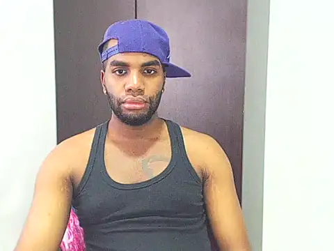 Rene hotman online show from February 12, 7:35 pm