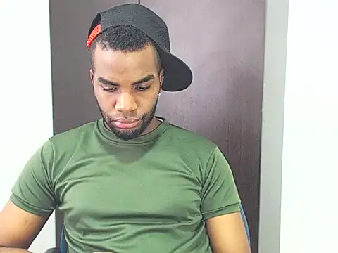 Rene hotman online show from March 3, 7:39 pm