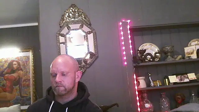 Trapods online show from December 20, 9:00 am