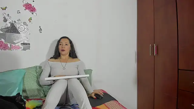Snapshot of anthonela_mature_ chatting on February 27, 10:09 pm anthonela mature online show from February 27, 10:09 pm
